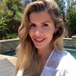 Meet your Posher, Anamaria